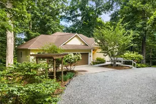 581 New Homestead Dr, Vilas, NC 28692 - Photo 1