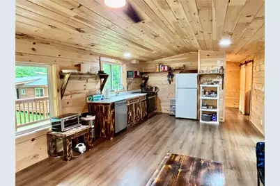 4943 & 4965 Hickory Nut Gap Road, Banner Elk, NC 28604 - Photo 28
