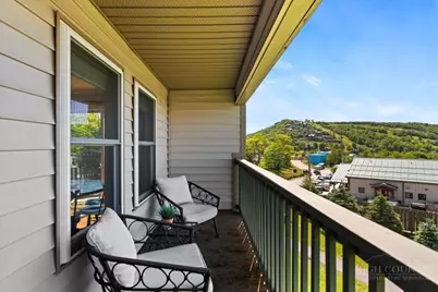 301 Pinnacle Inn Road #2218, Beech Mountain, NC 28604 - Photo 8