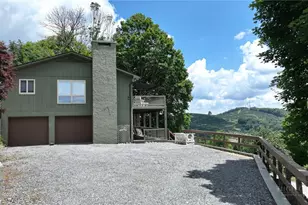 90 Rabbit Hill Ln, Newland, NC 28657 - Photo 2