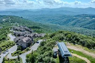 299 Trails End Extension, Sugar Mountain, NC 28604 - Photo 38