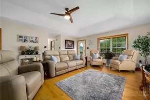 353 Woodbriar Dr, Sugar Grove, NC 28679 - Photo 8