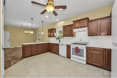 324 Hidden Spring Road, West Jefferson, NC 28694 - Photo 14