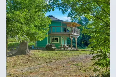141 N Riverside Drive, West Jefferson, NC 28694 - Photo 2