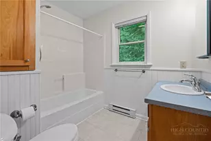 239 Honeysuckle Ln, Lansing, NC 28643 - Photo 18
