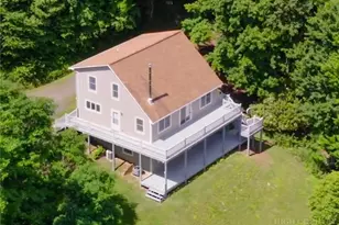 239 Honeysuckle Ln, Lansing, NC 28643 - Photo 1