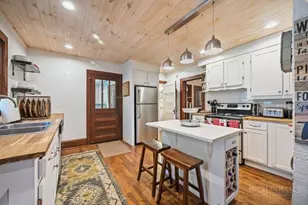 56 Racoon Ln, Newland, NC 28657 - Photo 8