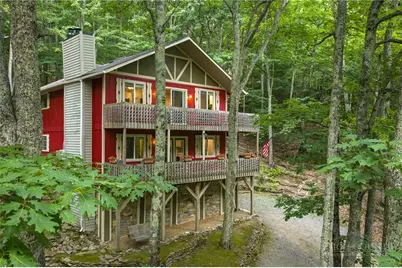 115 S Hickory Lane, Beech Mountain, NC 28604 - Photo 2
