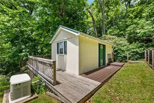 945 7 Oaks Rd, Boone, NC 28607 - Photo 36