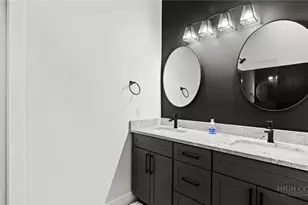 215 S Jefferson Station Pl, West Jefferson, NC 28694 - Photo 20