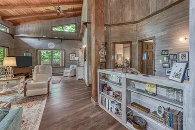 392 Locust Road, Newland, NC 28657 - Photo 12