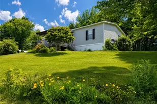 38 Sapphire Ln, Troutdale, VA 24378 - Photo 4