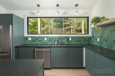 122 Wintergreen Way, Beech Mountain, NC 28604 - Photo 12