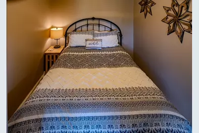 78 Fairway Lane, Newland, NC 28657 - Photo 38