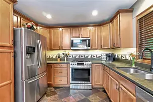 163 Rock Ledge Ln, Sugar Mountain, NC 28604 - Photo 24