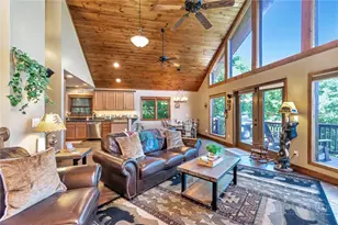 163 Rock Ledge Ln, Sugar Mountain, NC 28604 - Photo 18