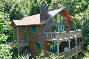163 Rock Ledge Ln, Sugar Mountain, NC 28604 - Photo 4