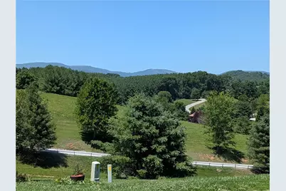 285 Black Bear Ridge, Sparta, NC 28675 - Photo 2