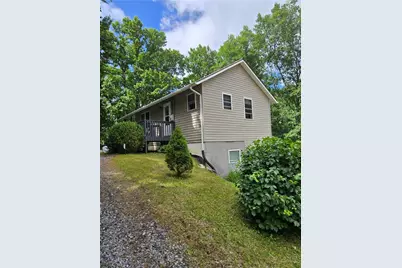 49 Paradise Lane, Newland, NC 28657 - Photo 2