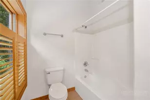 249 Candle St, West Jefferson, NC 28694 - Photo 36