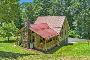 249 Candle St, West Jefferson, NC 28694 - Photo 10