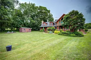 391 Camelot Dr, Banner Elk, NC 28604 - Photo 2