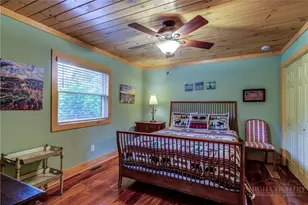 391 Camelot Dr, Banner Elk, NC 28604 - Photo 36