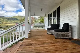 7176 Comers Rock Rd, Elk Creek, VA 24326 - Photo 26
