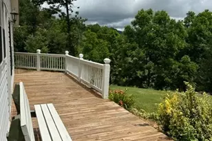 7176 Comers Rock Rd, Elk Creek, VA 24326 - Photo 38