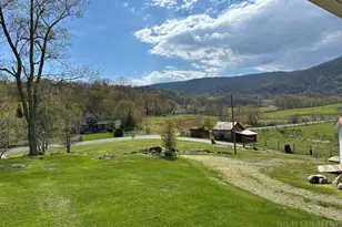 7176 Comers Rock Rd, Elk Creek, VA 24326 - Photo 40