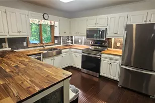 508 Laurel Ln, Newland, NC 28657 - Photo 8