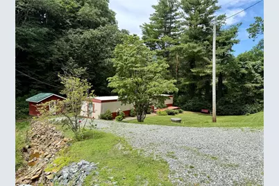 512 Greer Lane, Vilas, NC 28692 - Photo 2