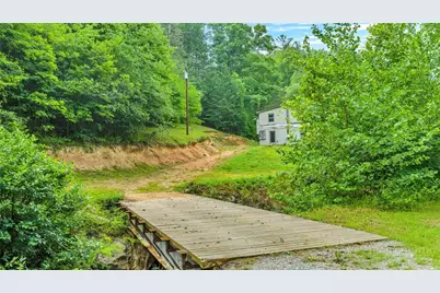 231 Fletcher Creek Lane, Purlear, NC 28665 - Photo 8