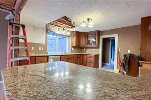 231 Fletcher Creek Ln, Purlear, NC 28665 - Photo 2