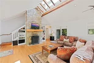 183 Lakeview Terrace, Blowing Rock, NC 28605 - Photo 2