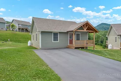 141 Pitts Way #127, Boone, NC 28645 - Photo 2