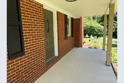 107 W Seventh Street, West Jefferson, NC 28694 - Photo 2