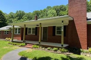 107 W 7th St, West Jefferson, NC 28694 - Photo 1