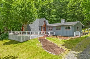 1162 Little Peak Creek Rd, Jefferson, NC 28640 - Photo 6