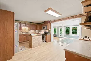 113 Hamilton Dr, Jefferson, NC 28640 - Photo 10