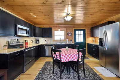 121 Whipporwill Way, Beech Mountain, NC 28604 - Photo 8