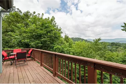 218 Slope View Road #22, Sugar Mountain, NC 28604 - Photo 32