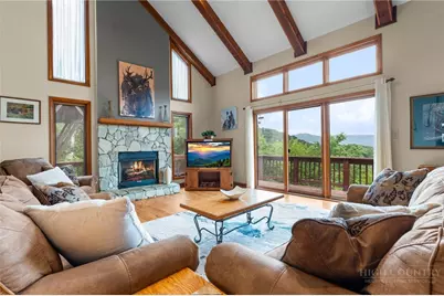 218 Slope View Road #22, Sugar Mountain, NC 28604 - Photo 1