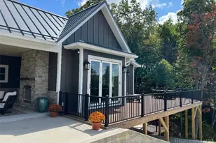 25 Paynes Ct, Roaring Gap, NC 28668 - Photo 10