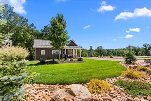 25 Paynes Ct, Roaring Gap, NC 28668 - Photo 4
