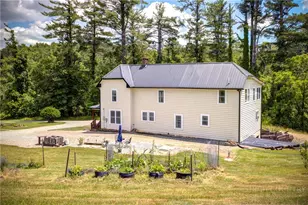 5905 Mountain View Rd, Glade Valley, NC 28627 - Photo 18