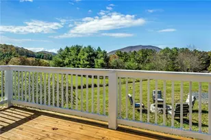 986 Wagoner Access Rd, Jefferson, NC 28640 - Photo 22