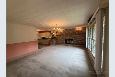 12093 Nc Hwy 194 N, Lansing, NC 28643 - Photo 8