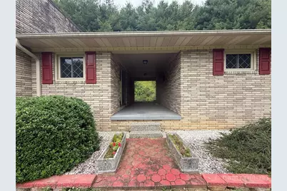 12093 Nc Hwy 194 N, Lansing, NC 28643 - Photo 2