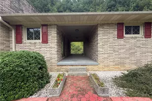 12093 Nc Hwy 194 N, Lansing, NC 28643 - Photo 2